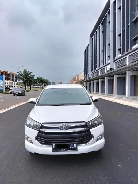 Toyota Inova V AT 2.0 thn 2016 2016 Putih — Kerinci Motor